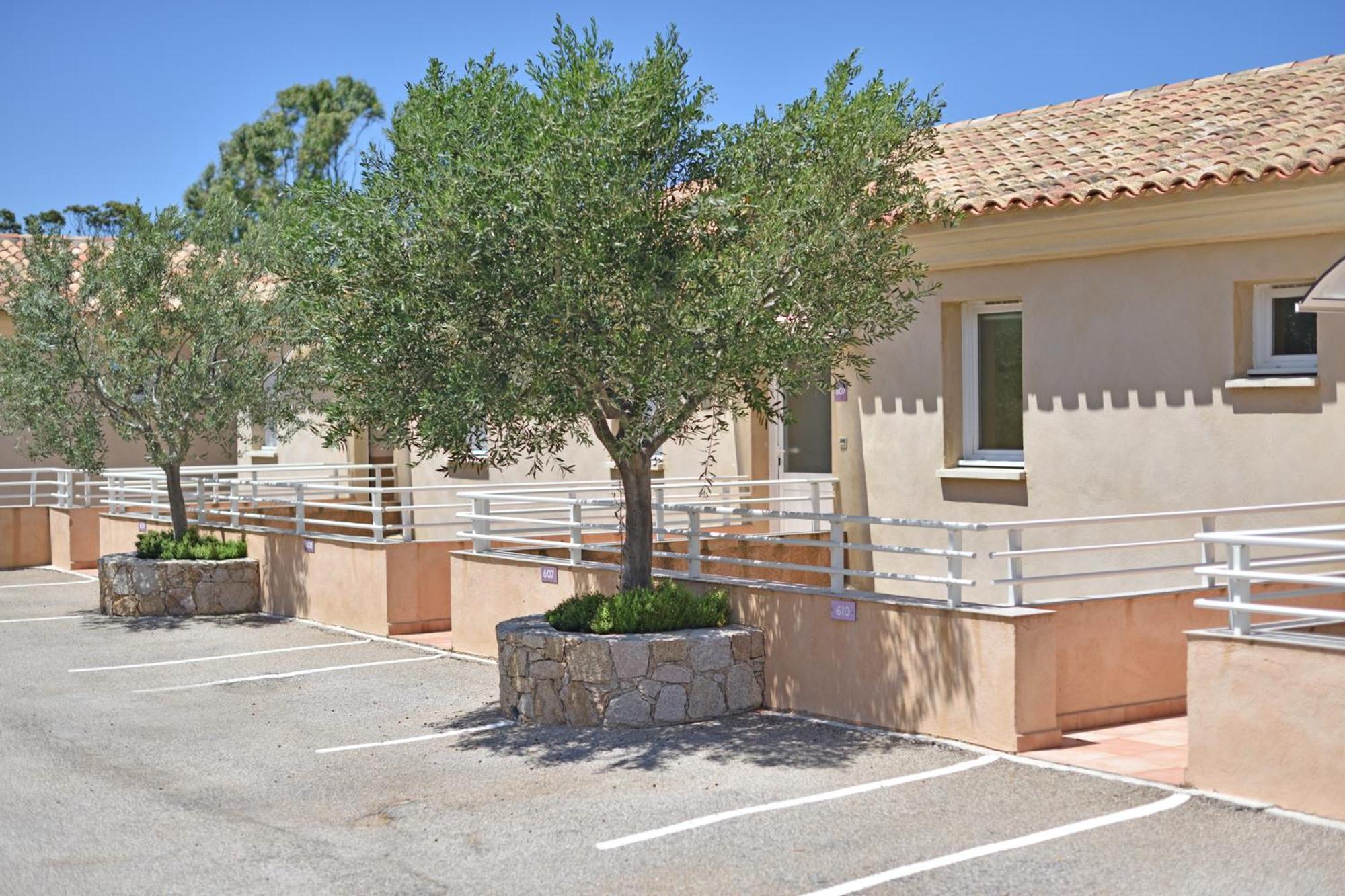 Calvi Appart Hotel Exterior foto